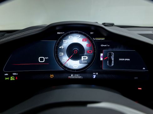Used 2026 Ferrari Purosangue AWD/4WD image 94