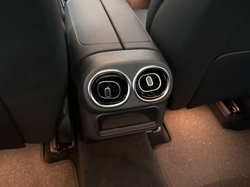 New 2026 Mercedes-Benz GLC 43 AMG GLC 43 AMG image 21