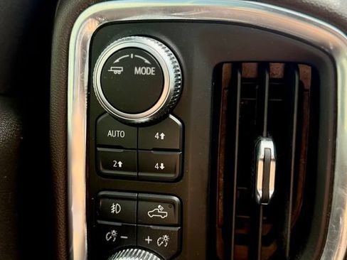Used 2021 GMC Sierra 1500 Denali w/ Denali Ultimate Package AWD/4WD image 6