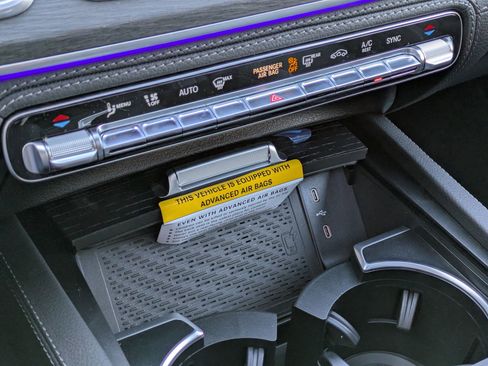 New 2025 Mercedes-Benz GLE 53 AMG 4MATIC image 14