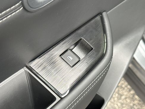 New 2026 Nissan Rogue SV image 31