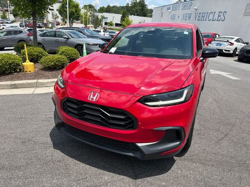 Certified 2023 Honda HR-V Sport image 4