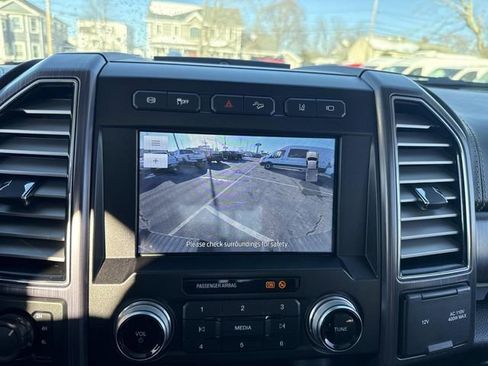 Certified 2020 Ford F450 Limited w/ FX4 Off-Road Package image 29