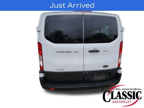 Used 2025 Ford Transit 350 XLT RWD image 7