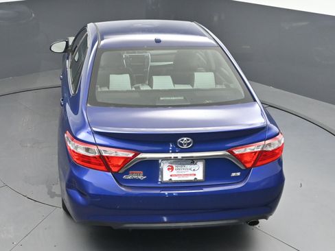 Used 2015 Toyota Camry SE FWD image 35