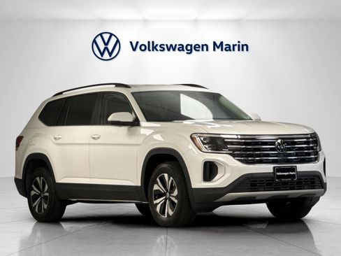 New 2026 Volkswagen Atlas SE image 7