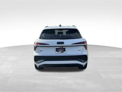 New 2026 Audi Q3 quattro 2.0T AWD/4WD image 4