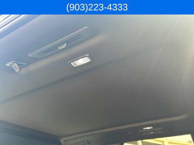 Used 2026 GMC Yukon AT4 Ultimate w/ LPO, Floor Liner Package AWD/4WD image 47