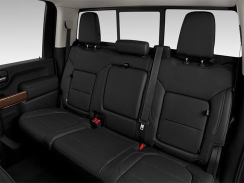 Used 2025 GMC Sierra 2500 AT4X image 11