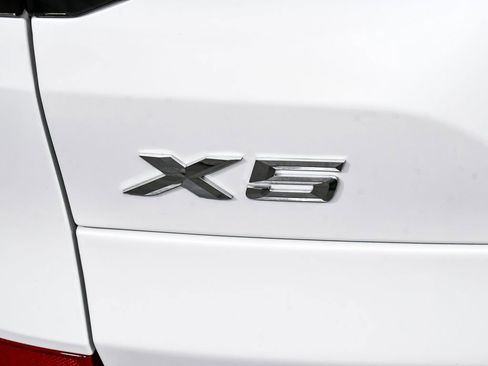 Used 2026 BMW X5 xDrive40i AWD/4WD image 90