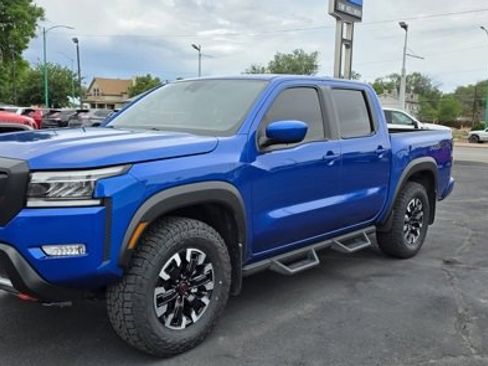 Used 2024 Nissan Frontier PRO-4X w/ Technology Package image 3