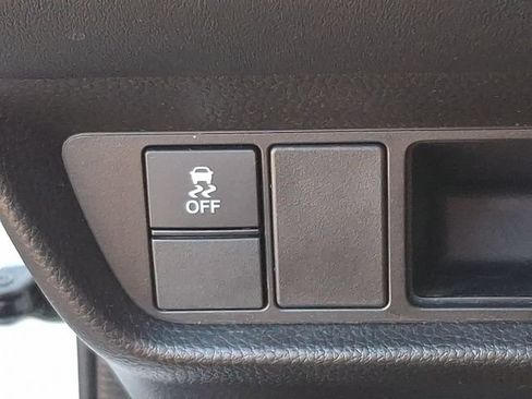 Certified 2024 Honda HR-V LX image 24