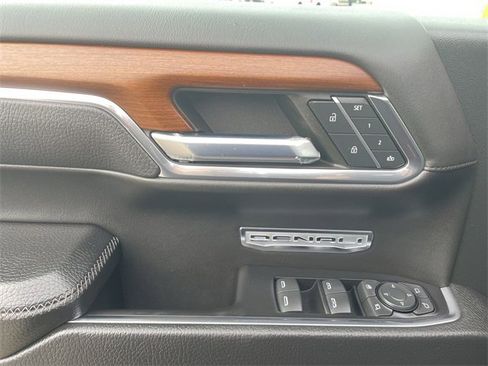 Used 2023 GMC Sierra 1500 Denali w/ Denali Reserve Package image 24