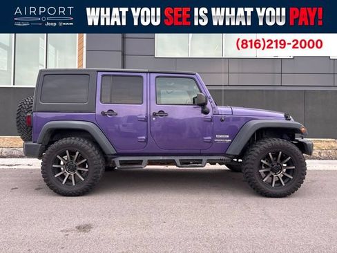 Used 2018 Jeep Wrangler Unlimited Sport S AWD/4WD image 1