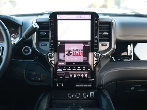 New 2026 RAM 2500 Limited image 27