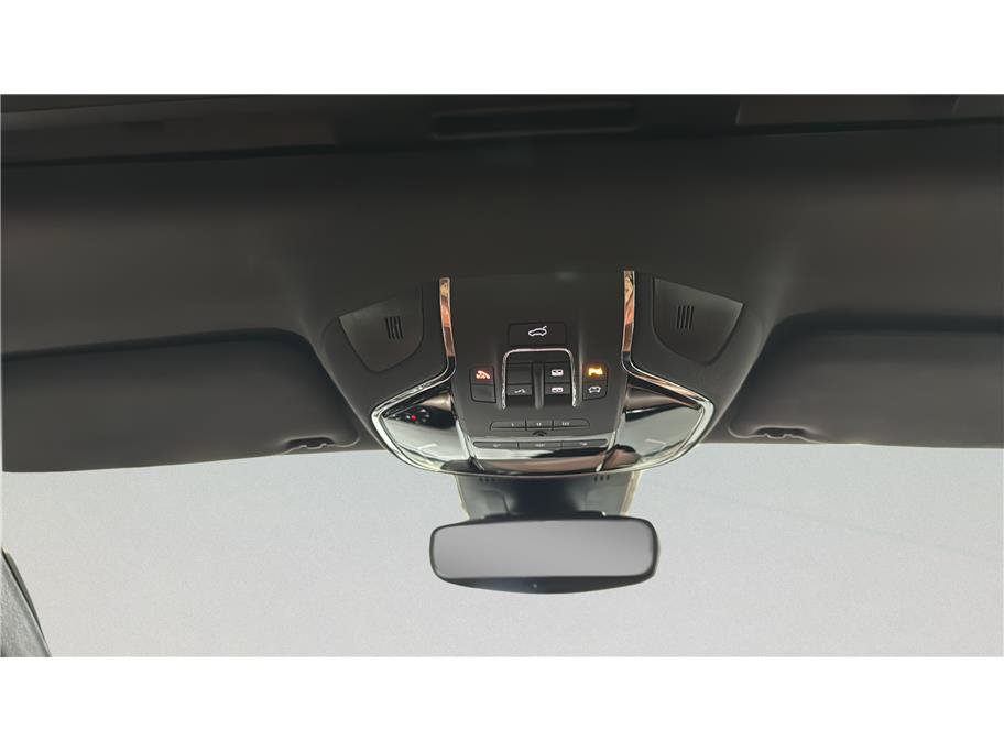 Used 2021 Maserati Quattroporte S RWD image 38