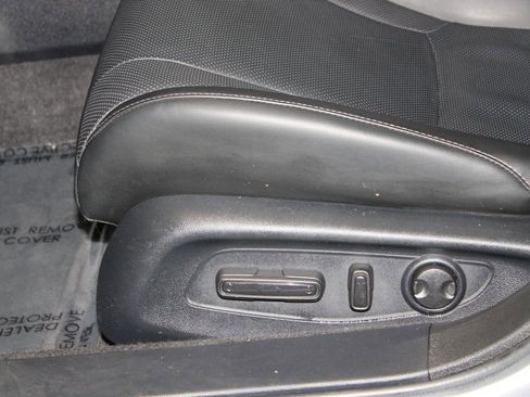 Used 2023 Honda Accord Sport image 11