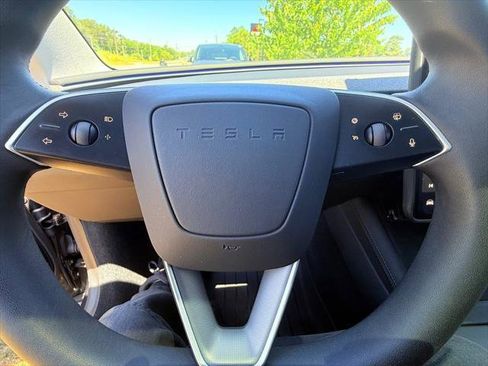 Used 2024 Tesla Model 3 Long Range AWD/4WD image 15