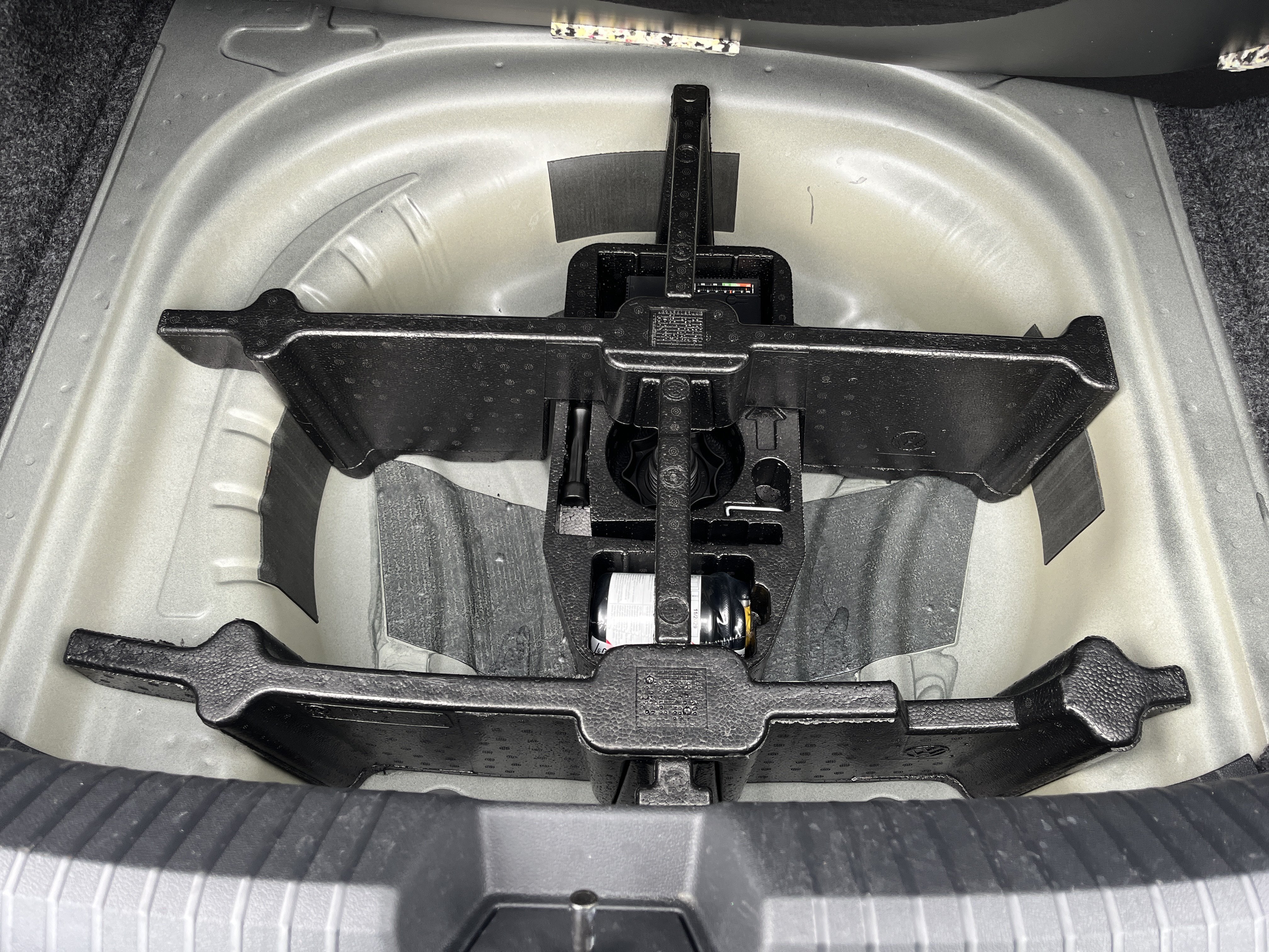 Used 2025 Volkswagen Jetta S FWD image 11