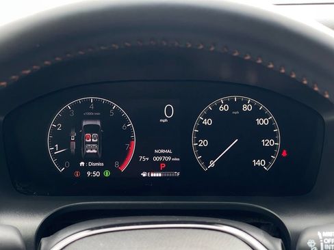 Certified 2025 Honda HR-V Sport image 13