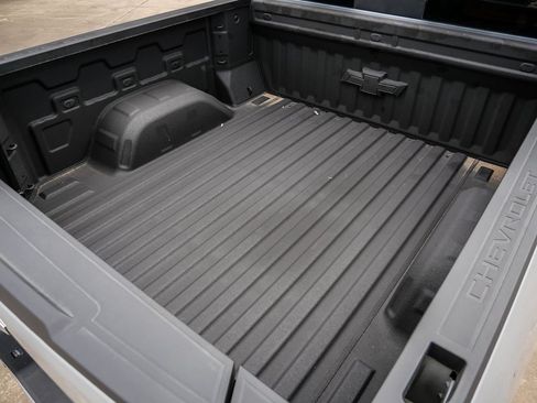 New 2025 Chevrolet Silverado 1500 RST w/ Convenience Package II AWD/4WD image 17