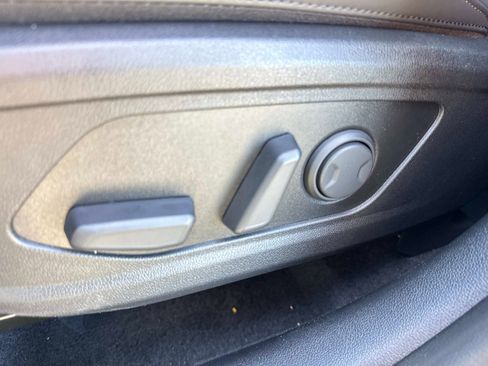 New 2026 Kia Sorento S w/ S Panoramic Sunroof Package FWD image 16