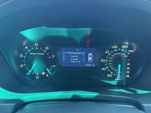 Used 2013 Ford Explorer 4WD w/ Class III Trailer Tow Pkg image 11