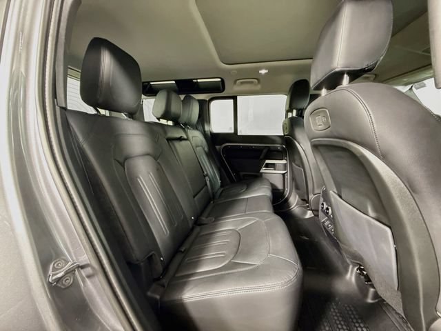Used 2021 Land Rover Defender 110 SE AWD/4WD image 29