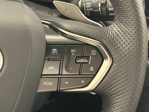 Used 2025 Lexus TX 500h AWD w/ Technology Package image 33