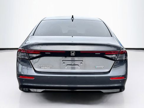 Used 2024 Honda Accord Touring image 6