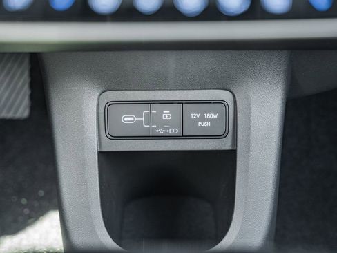 New 2025 Hyundai Ioniq 5 SEL image 23