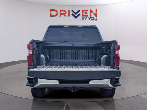 Used 2021 Chevrolet Silverado 1500 LT image 5