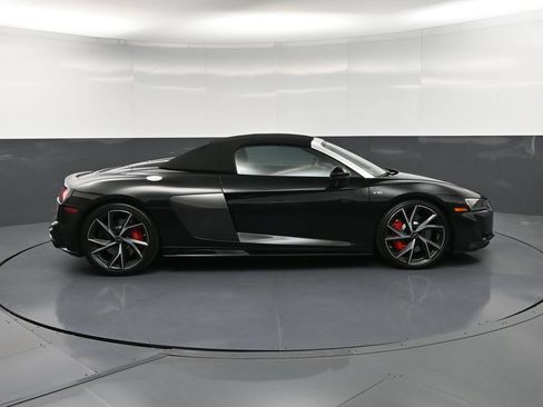 Used 2023 Audi R8 V10 performance w/ Carbon Exterior Package RWD image 9