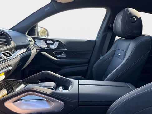 New 2026 Mercedes-Benz GLE 53 AMG 4MATIC Coupe image 25