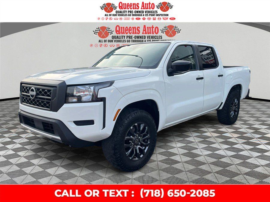 Used 2024 Nissan Frontier S AWD/4WD image 2