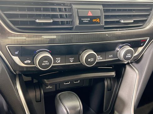 Used 2022 Honda Accord Sport Special Edition image 15