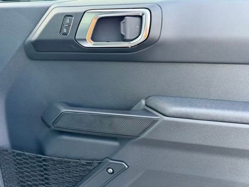 New 2025 Ford Bronco Big Bend w/ Black Diamond Package image 24