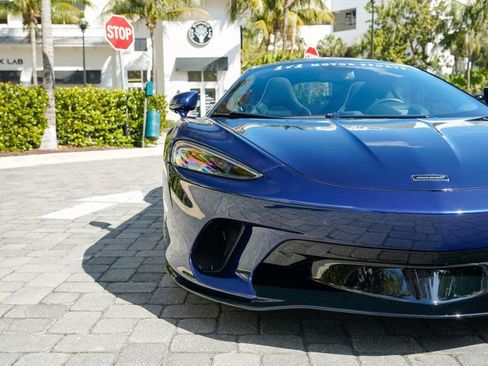 Used 2023 McLaren GT RWD image 6