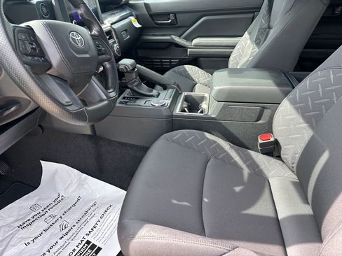 New 2026 Toyota Tacoma SR5 AWD/4WD image 7
