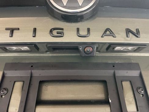 New 2026 Volkswagen Tiguan SE R-Line image 9
