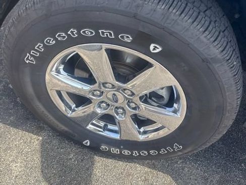 Used 2019 Ford F150 XLT w/ Equipment Group 302A Luxury AWD/4WD image 17