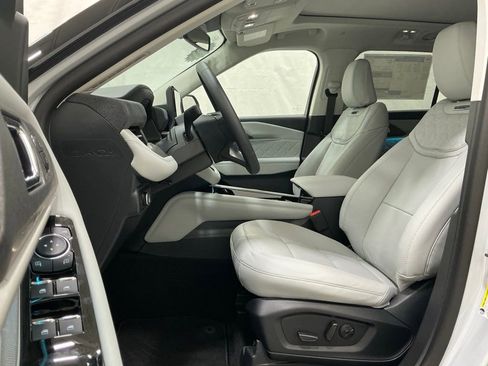 New 2026 Ford Explorer Platinum w/ LUX Leather Package image 10