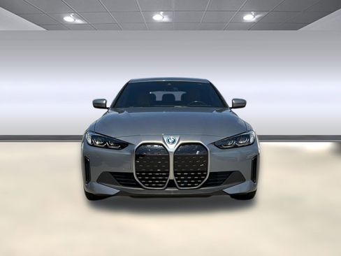 Used 2023 BMW i4 eDrive35 w/ Premium Package RWD image 6