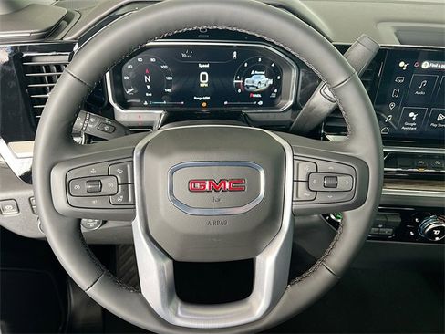 New 2026 GMC Sierra 1500 Elevation image 7