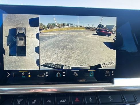 Used 2024 Chevrolet Silverado 2500 High Country w/ High Country Premium Package image 29