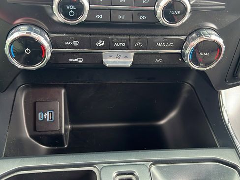 Used 2024 Ford F150 XLT w/ Mobile Office Package image 26