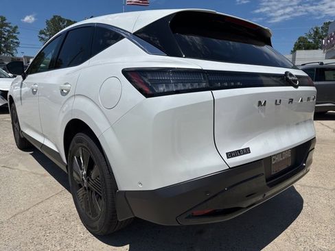 New 2025 Nissan Murano SV image 8