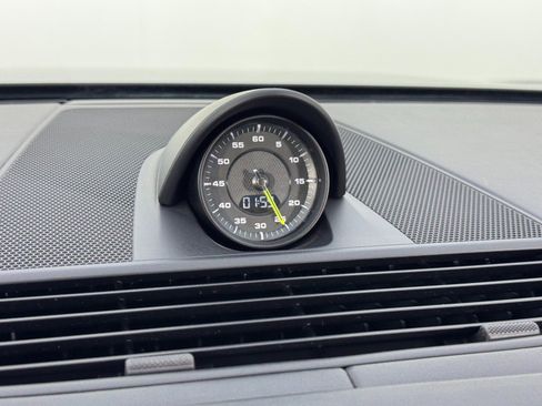 Used 2022 Porsche Panamera 4 w/ Premium Package image 24