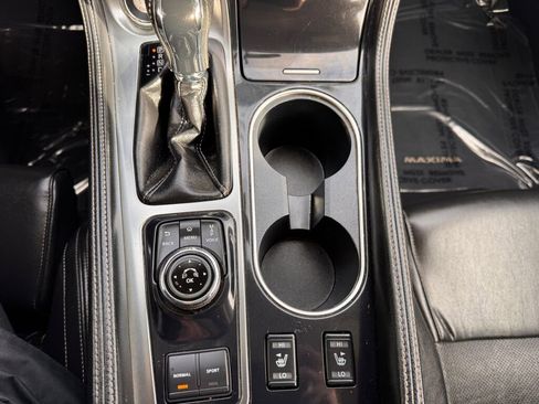Used 2018 Nissan Maxima 3.5 SV image 22