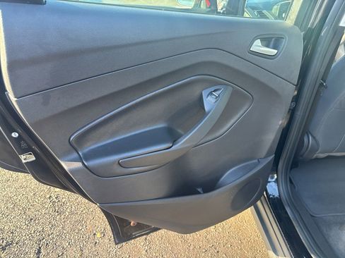 Used 2016 Ford C-MAX SE image 29